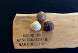 Chocolade soesjes afbeelding